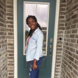 Meet your Posher, Jade